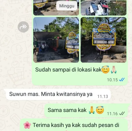Pengiriman Papan Bunga Duka Kayu Manis